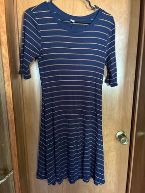 Old Navy Navy and Tan Striped Midi Dress Medium